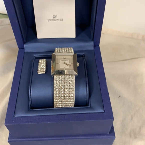 Swarovski crystal watch, with magnetic closure - Picture 2 of 5
